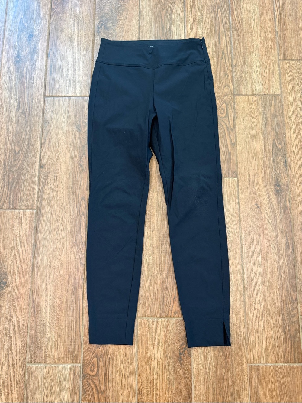 Athleta Women’s Wander Slim Ankle Pants Black Pull On Size 6